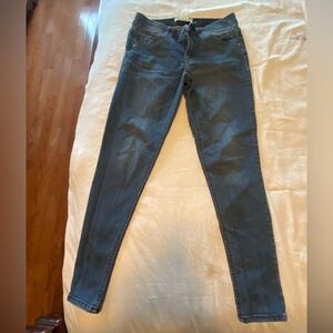 Democracy jeans in a size 6